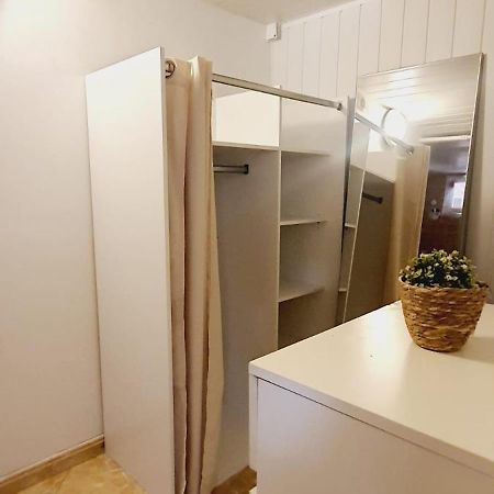 Studio Meuble Avec Piscine Partagee La Ferté-Gaucher Kültér fotó
